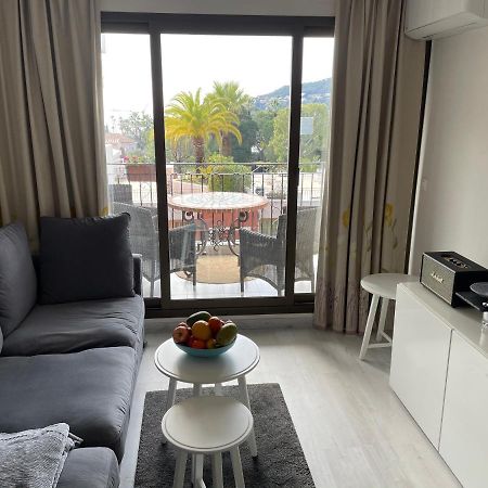 Nyrenoverad Laegenhet Med Havsutsikt Villefranche-sur-Mer Exterior foto