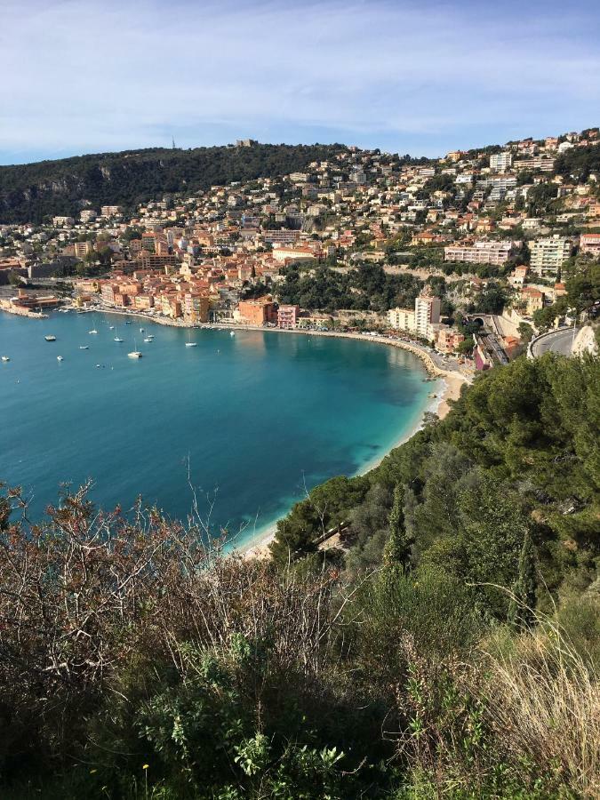 Nyrenoverad Laegenhet Med Havsutsikt Villefranche-sur-Mer Exterior foto